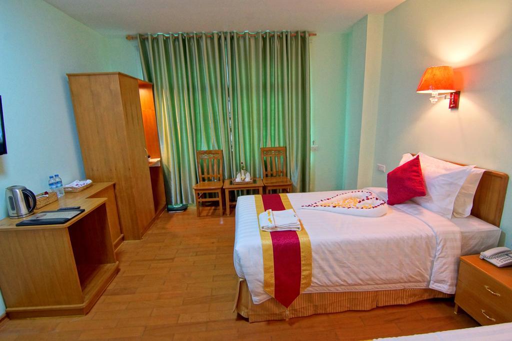 Hotel A1 Mandalay Exterior foto