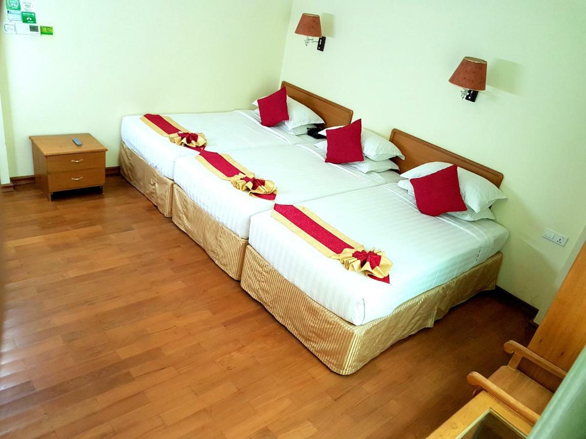 Hotel A1 Mandalay Exterior foto